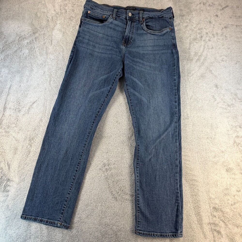 Lucky Brand 221 Straight Jeans Mens 36x30 Blue Denim Medium Wash